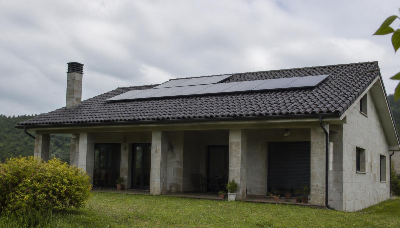 Ayudas y subvenciones 2026 para energía solar y eficiencia energética en Galicia
